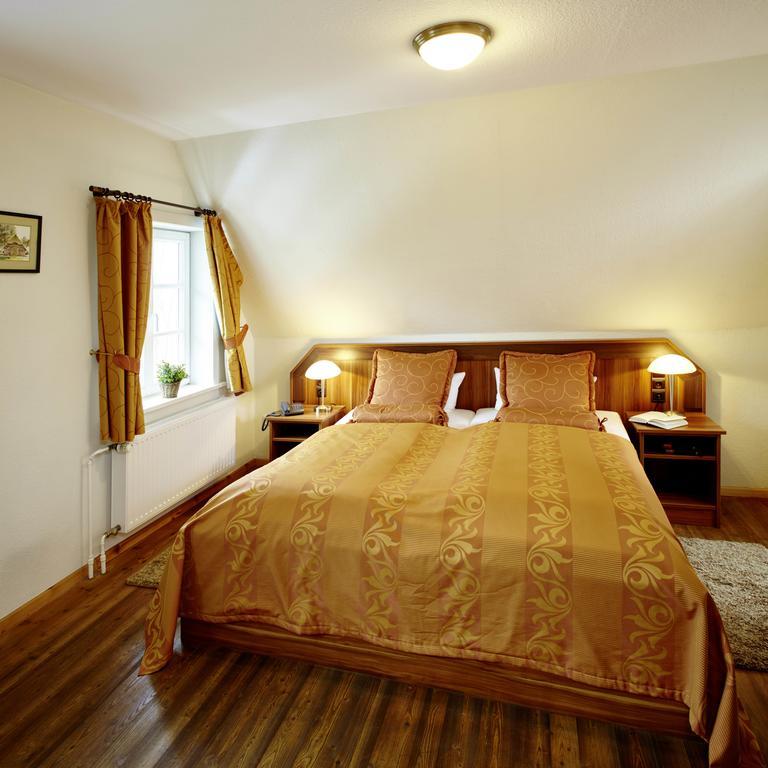 Hotel Hof Tuetsberg بيسبينغين المظهر الخارجي الصورة