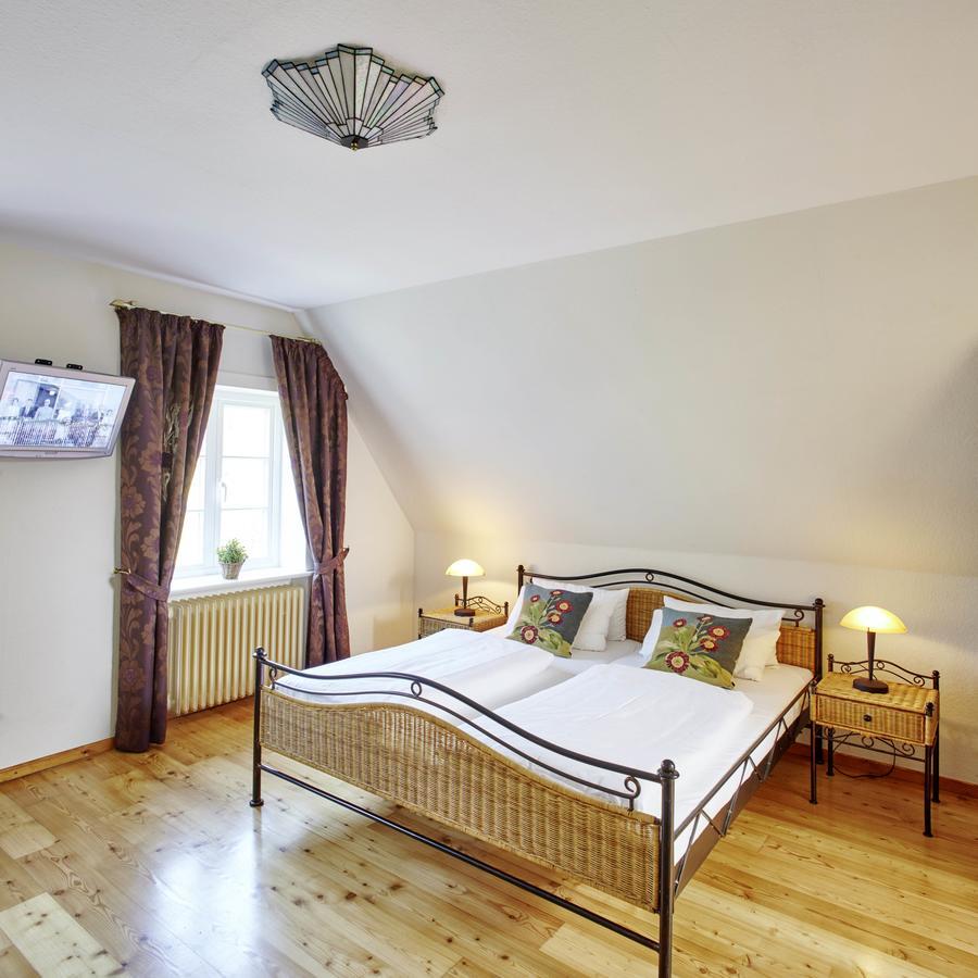 Hotel Hof Tuetsberg بيسبينغين المظهر الخارجي الصورة